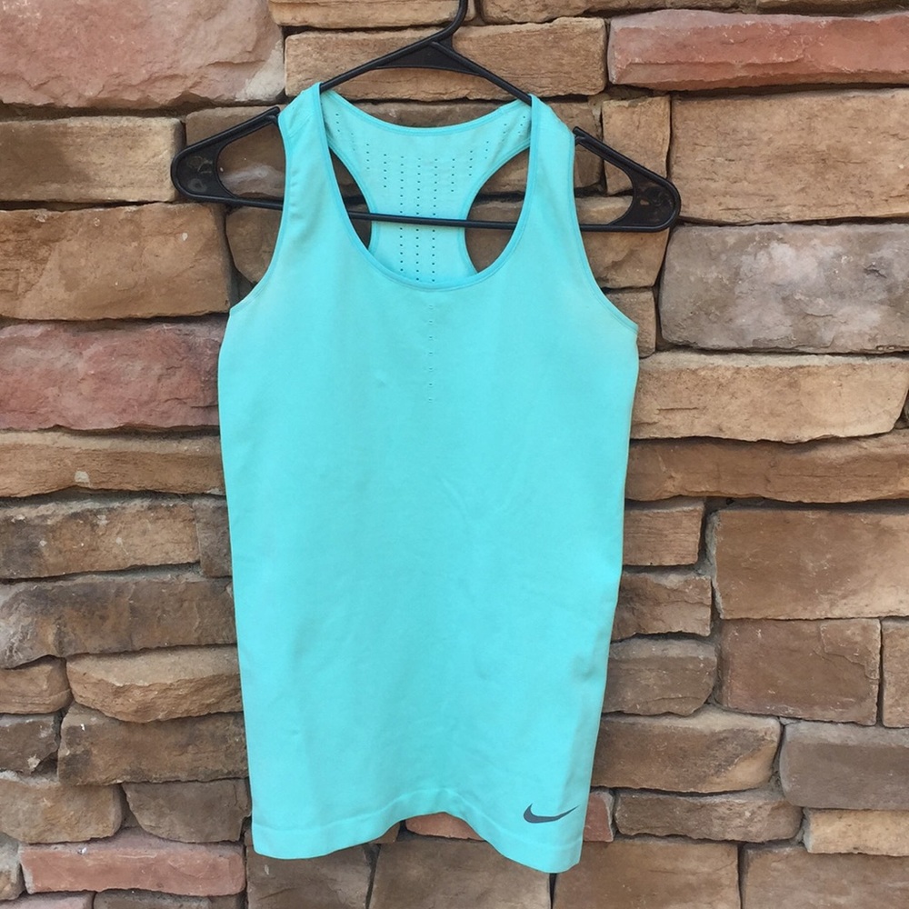Nike Dri-fit tank